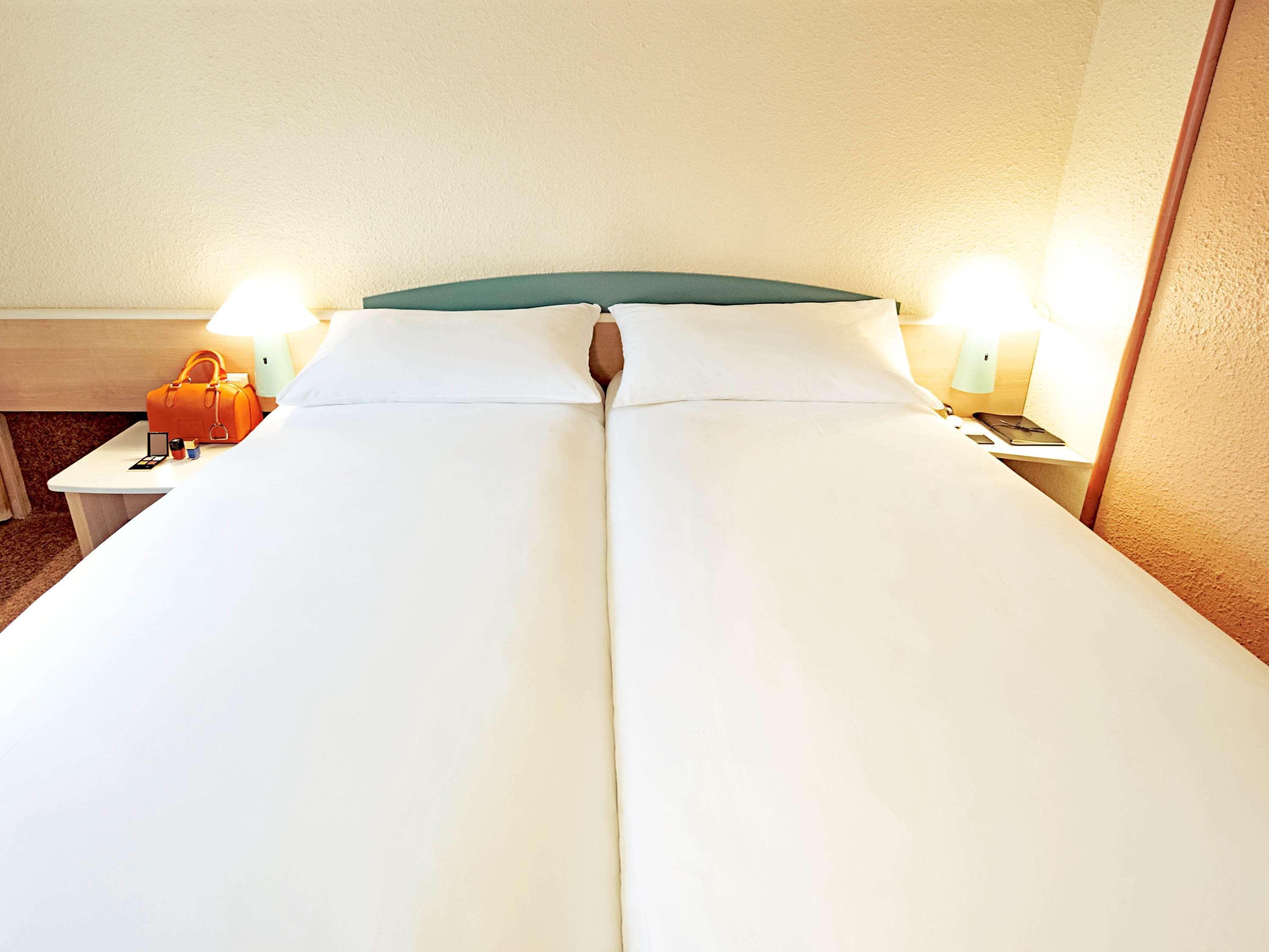 Ibis Saintes Hotel Kültér fotó