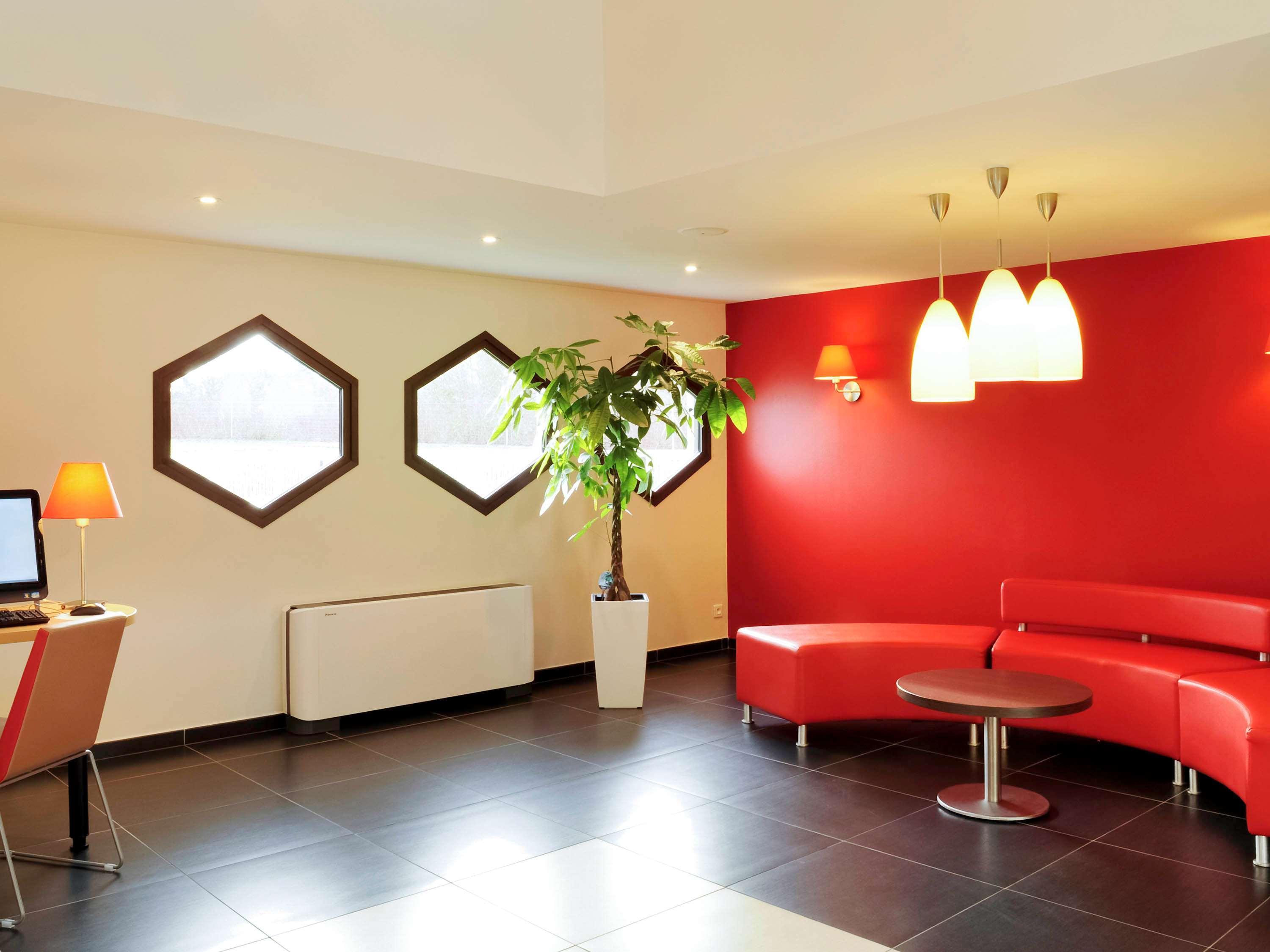 Ibis Saintes Hotel Kültér fotó